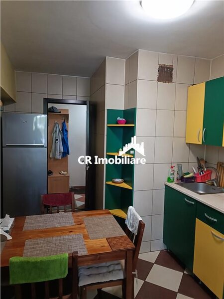 Dristor, apartament de 3 camere.